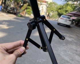 Chân kẹp micro MK02 Vip - chân kẹp mic để bàn loại cao cấp - Cấu tạo hợp kim chắc chắn, nhỏ gọn